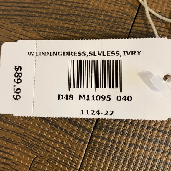 NWT | Sleeveless Ivory Lace Dress l Size 4 - Picture 13 of 13